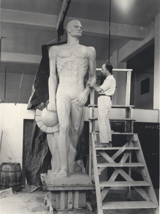 Spartan statue 1944